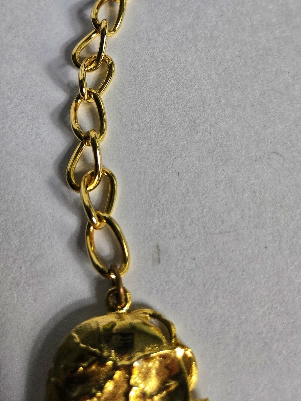 Vintage Gold Leaf-Link Necklace - Gold Tone - Picture 10 of 12